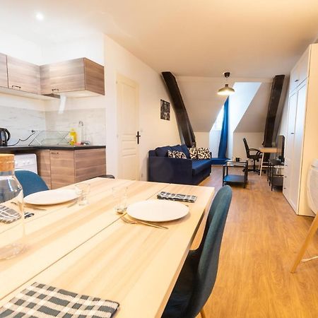 Appartement Coeur De Ville - Au Calme - Wifi - Four, Lave-Seche Linge Pau Eksteriør bilde
