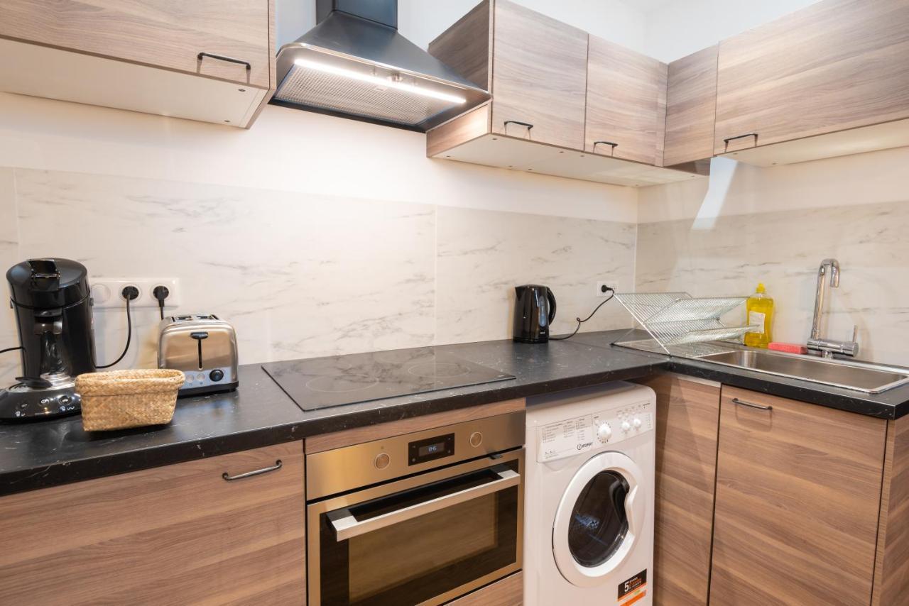 Appartement Coeur De Ville - Au Calme - Wifi - Four, Lave-Seche Linge Pau Eksteriør bilde