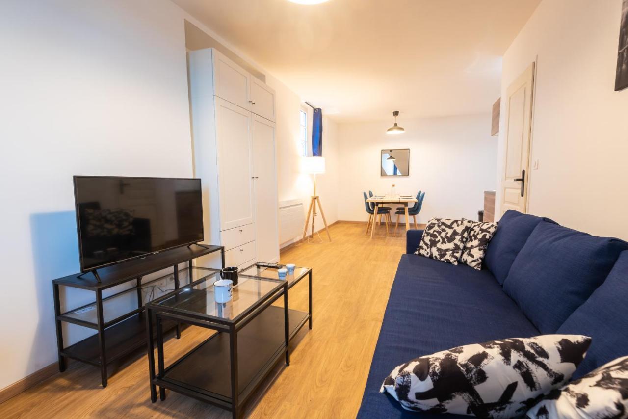 Appartement Coeur De Ville - Au Calme - Wifi - Four, Lave-Seche Linge Pau Eksteriør bilde