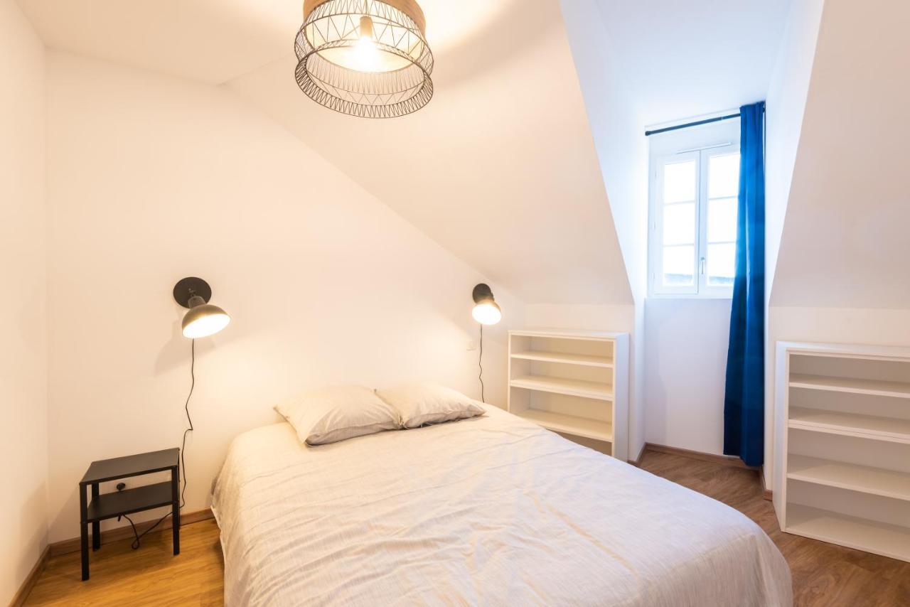 Appartement Coeur De Ville - Au Calme - Wifi - Four, Lave-Seche Linge Pau Eksteriør bilde